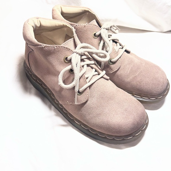 Dr. Martens Ankle Boots Booties Women’s 8 Men’s 7 Amazing Boots! So versatile! - Picture 7 of 10